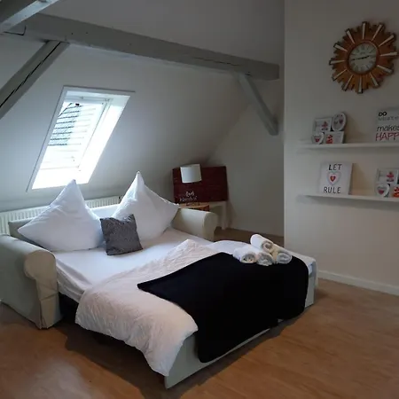 Casa de hóspedes Der Alten Schule 3*