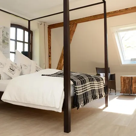 Der Alten Schule Guest house *